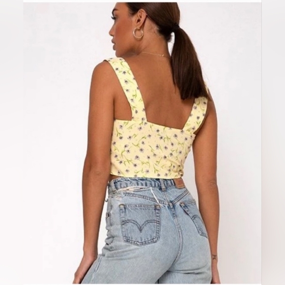 NWT MOTEL Gladis Crop Top in Wildflower lemondrop size medium - Picture 4 of 15
